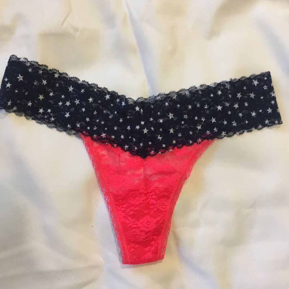 PINK Victoria’s Secret patriotic thong NWT medium